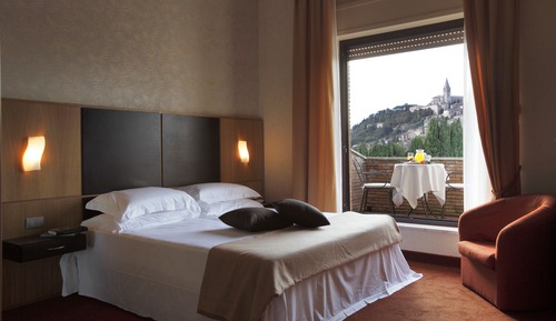 Double Room, View