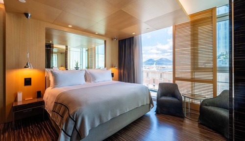 Grand Suite Harbour View