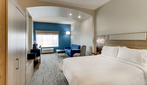 Suite, 1 Bedroom, Accessible (Communications Accessible)