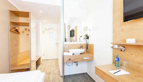 Standard Single Room