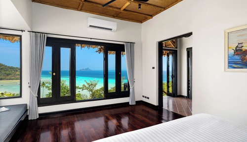 Villa, Ocean View (Hillside,Pool)