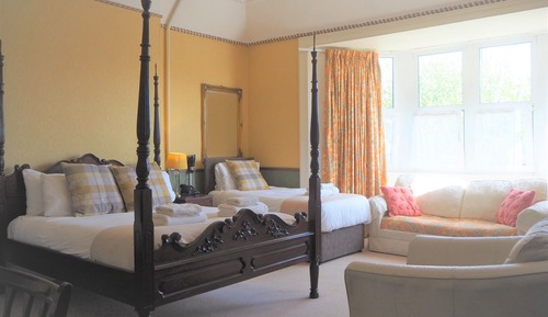 Superior Quadruple Room, Ensuite (Four Poster)