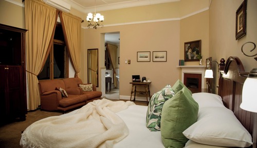 Luxury Suite