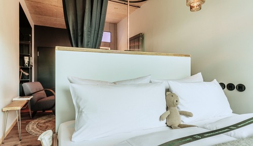 Standard Double Room, Non Smoking, Bathtub