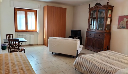 Family Room, Private Bathroom (External)