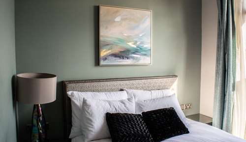 Executive Room, 1 King Bed, City View