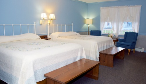 Deluxe Double Room, 2 Queen Beds, Non Smoking, Courtyard View