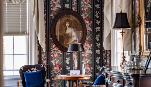 Victorian Inn Garden Room