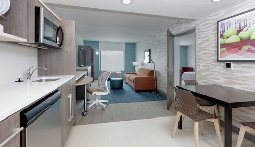 Studio, 1 King Bed, Accessible, Bathtub