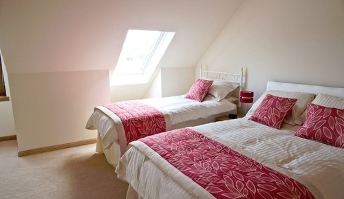 Double Room (Room 4)