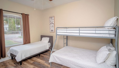 House (3 Bedrooms)