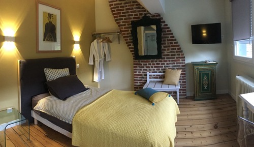 Single Room (Safran)