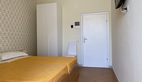 Basic Twin Room