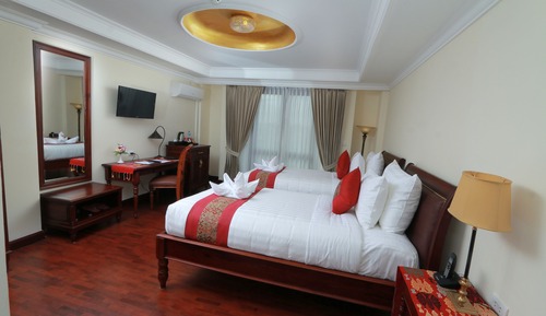 Deluxe Room, City View