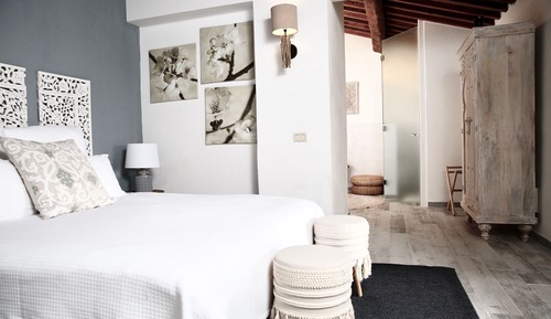 Deluxe Double Room, Garden Area