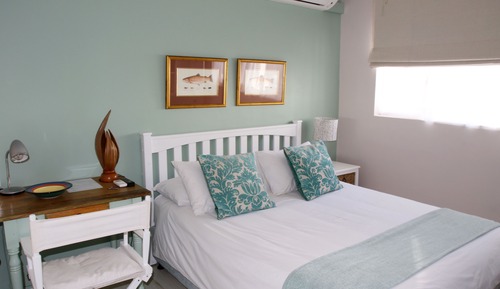 Standard Single/Double Room with Air Con
