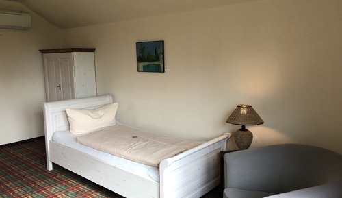 Standard Double or Twin Room, Garden View