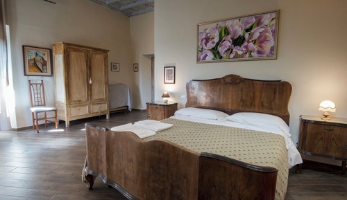 Deluxe Quadruple Room, City View