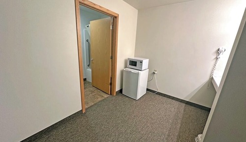Single Room, 1 Queen Bed, Mobility Accessible, Non Smoking