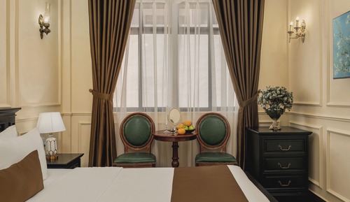 Deluxe Double Room, City View