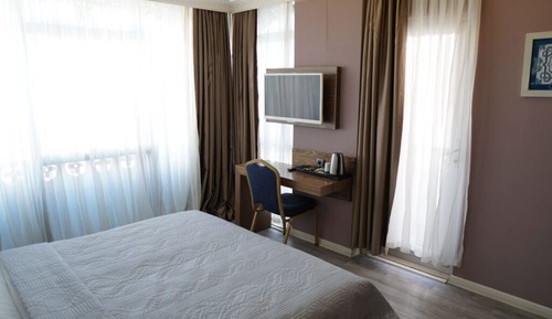 Standard Double Room Single Use, City View