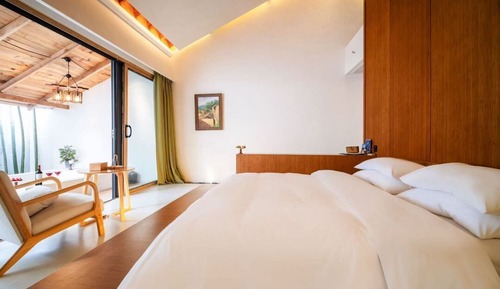 Superior Double Room, Courtyard View