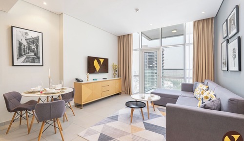 Luxury Apartment, Balcony, City View