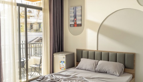 Premium Studio, City View