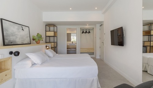 Double Room, Balcony, Partial Sea View