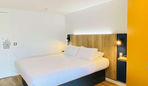 Standard Room, 1 Double Bed