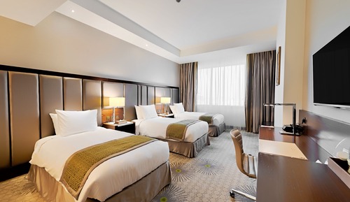 Standard Room, 3 Twin Beds, City View