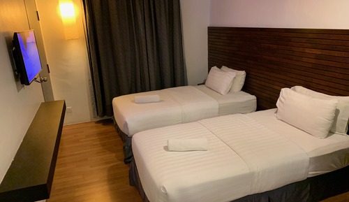 Premier Twin Room