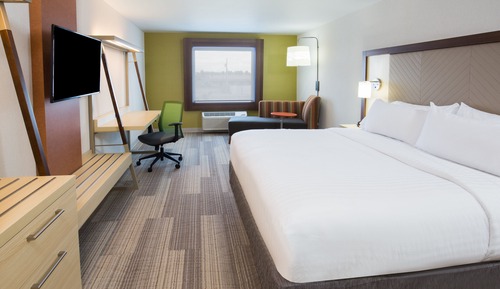 Standard Room, 1 King Bed, Accessible (Communication, Accessible Tub)