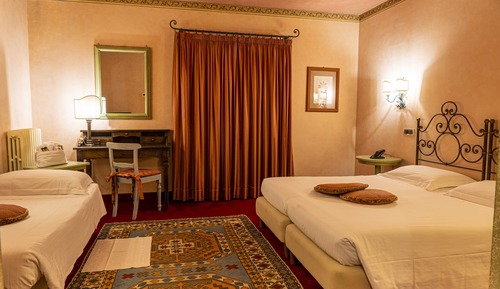 Classic Triple Room