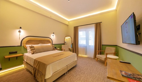 Deluxe Double Room, Balcony