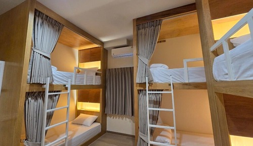 4 Bed Private Dorm