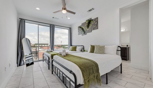 Apartment, Multiple Beds, City View