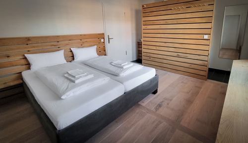 Basic Double Room, Garden View