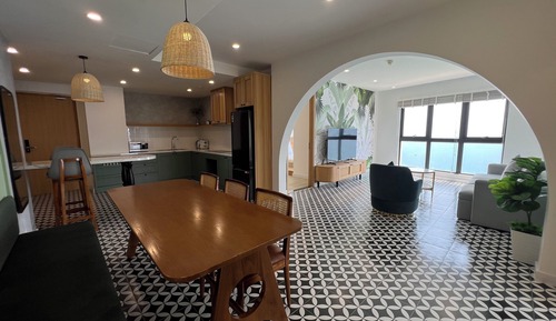 Panoramic Apartment, Balcony, Beachside