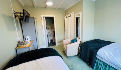 Twin Room, Ensuite (Green Room)
