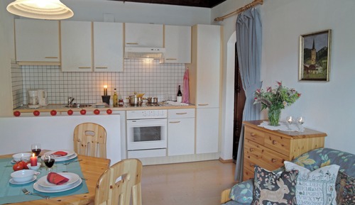 Classic Apartment, Balcony, Mountain View