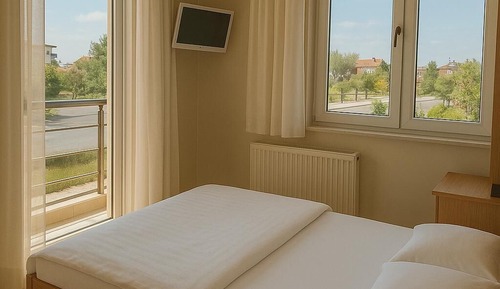 Double Room, Balcony