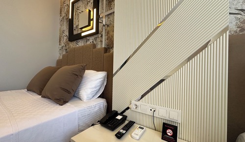 Deluxe Single Room, City View