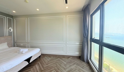 Exclusive Apartment, 3 Bedrooms, Balcony, Beach View