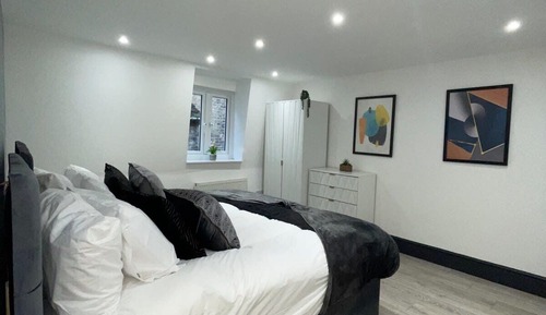 Apartment (2 Bedrooms)