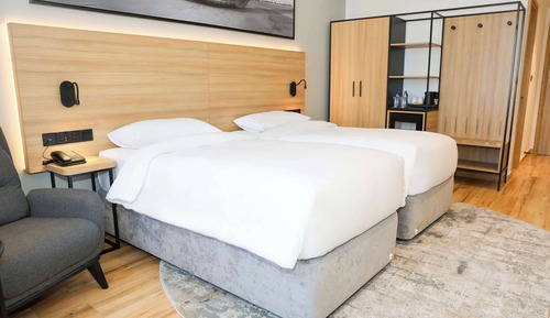 Superior Room, City View