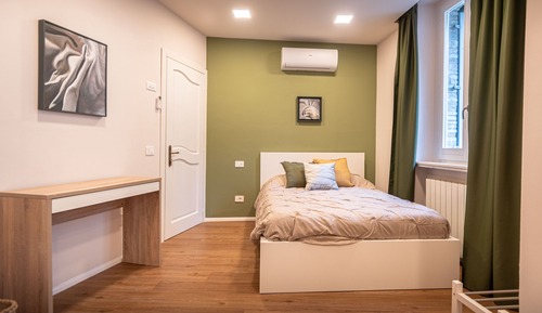 Comfort Triple Room, City View
