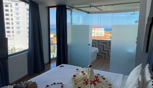 Senior Double Room, Ocean View