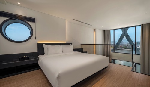  Caro Duplex Signature River View