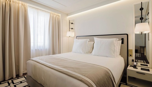 Junior Studio Suite, City View